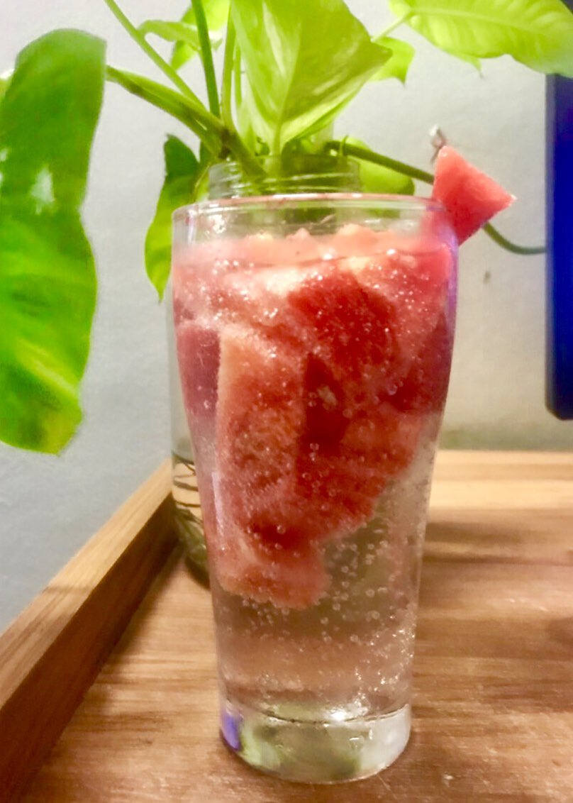 TheCubemv's tweet photo. Non-Melted Watermelon 🍉 Cubes 
#TheCubeMv #TheCubeHelp https://t.co/u2hof0tDif