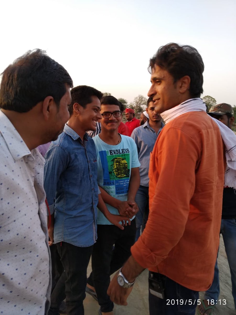 pradip103's tweet image. I will be live on @Republic_Bharat 
at 9.10 pm to give my ground zero take on today&apos;s political trends and developments

#PradeepAnalysis #JanKiBaatOnElections2019 #LokSabhaElections2019