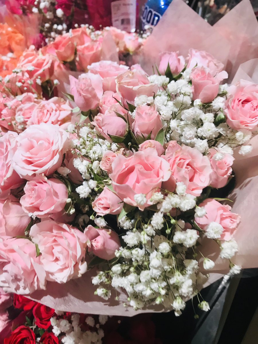 FollowNorchar's tweet photo. Happy Mother’s Day to all the wonderful moms!!! #thanksmom https://t.co/Cg38HT6I4A