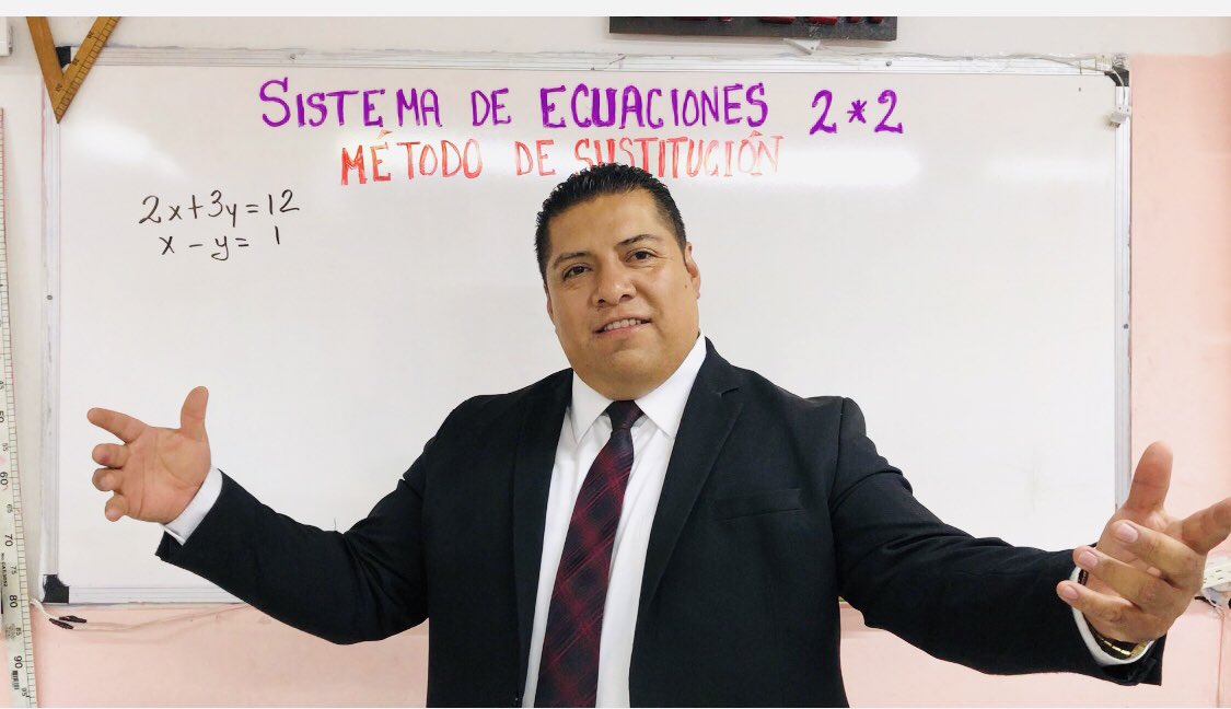 ClubPopoca's tweet photo. Desarrolle un sistema de ecuaciones de 2×2Método de Sustitución.Mi único objetivo es apoyarte en tu educación FB:https://t.co/cKT7sV5yNi
#matemáticas#ProfesorPopoca#ClubPopoca#Comipems#MétodoSustitución#Algebra#Sistemas de Ecuaciones2x2#Rapidoyfurioso https://t.co/PsT4SnrCXj https://t.co/RZ1DWHyf3k