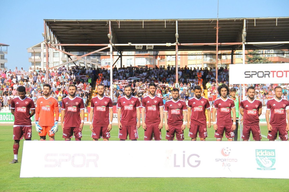 HatayOdakHaber's tweet photo. #Hatayspor'umuz 1 - 0 Giresunspor

Bitime bir hafta kala Gençlerbirliği ve Denizlispor ardından Spor Toto 1.Ligi 3'üncü sırada tamamlamayı garantiliyen Hatayspor'umuz Süper Lige çıkmak için play-off mücadelesi verecek. https://t.co/MkkxVZVLEr
