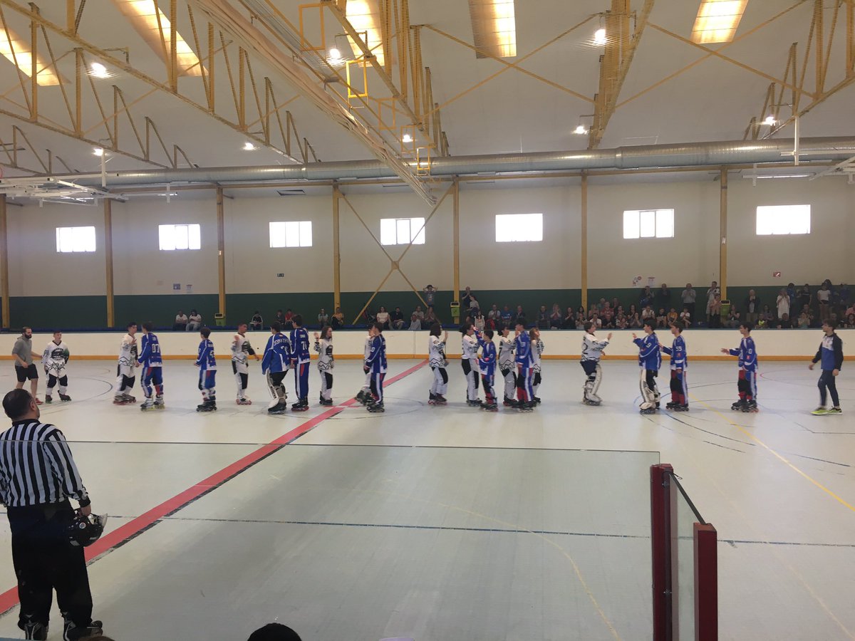 Jorge Barragán Ulloa (@jorgebarragan_) on Twitter photo Tarde de Hockey en el Polideportivo Barrientos
Enhorabuena a todos los equipos!!!
#MedinaEsDeporte <a href="/DeportesMDC/">SMD Medina del Campo</a> Tarde de Hockey en el Polideportivo Barrientos
Enhorabuena a todos los equipos!!!
#MedinaEsDeporte <a href="/DeportesMDC/">SMD Medina del Campo</a>