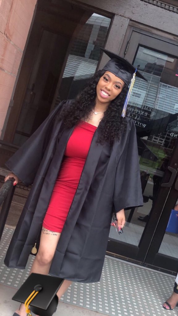JassBeLike__'s tweet photo. I Wasn’t Raised to Fold under pressure i was taught to apply it! I believe i could do it.. So i did it! 🎓Graduation yesterday! Mother’s Day today! My heart is full! ❤️🥰🤞🏽‼️ https://t.co/bqVEBabCc0
