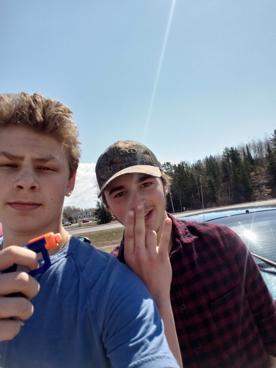 Tyler96879971's tweet photo. @2019_nerfwar Gavin cain is no longer https://t.co/bNpJEMVaVn