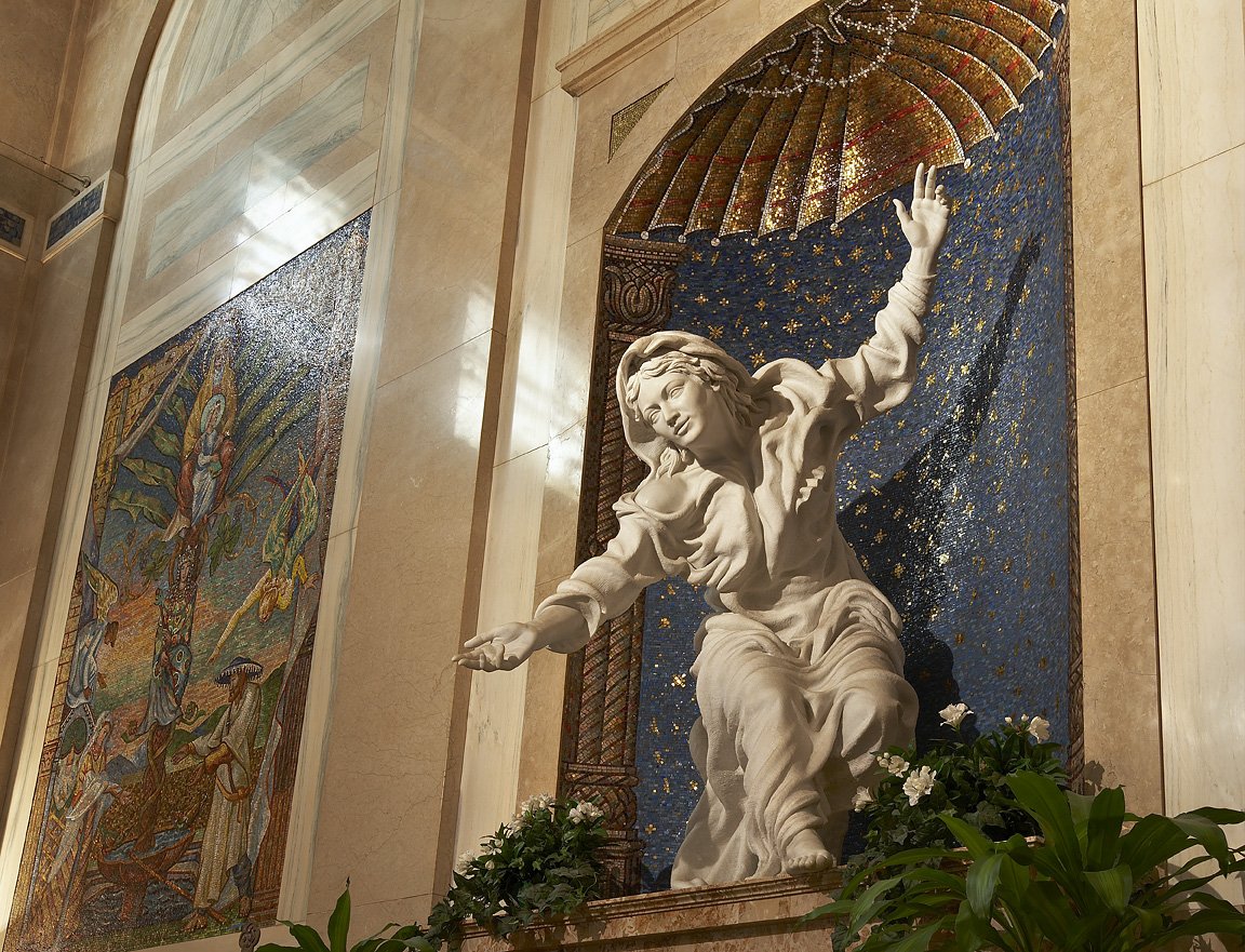 msgrjameson's tweet photo. #HappyMothersDay to all the mothers, grandmothers, godmothers, and all who play that role.
Holy Mary, mother to us all, pray that everyone who mothers us will have rest, endurance, and support today and every day. #PrayforMoms https://t.co/ZggkDXeIJ8
