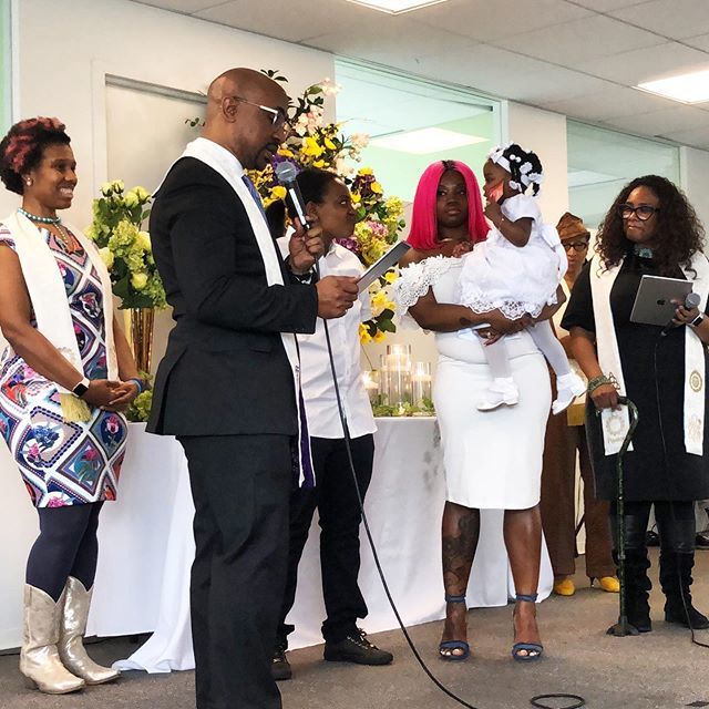 iamgregstamper's tweet photo. RT CSC_Updates: ☀️Baby Blessing Celebration at CSC! .
.
.
.
.
.
.
.
#AbrahamHicks #EstherHicks #JerryHicks #DeliberateCreation #DeliberateCreator #PurePositiveEnergy #NewThought #NewThoughtMovement #Brooklyn #wellbeing #babyblessing #spiritual #Brooklynb… https://t.co/35gjws9rSd