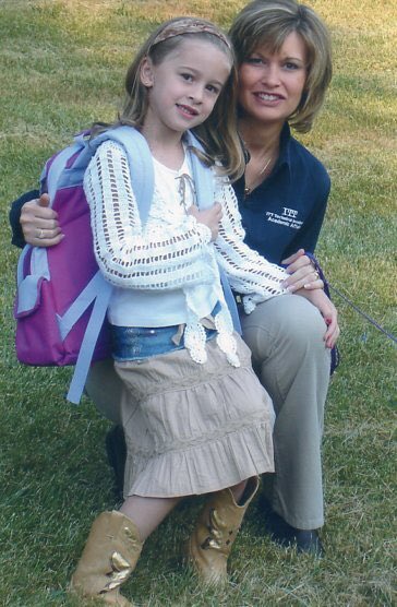 p_falkenstein's tweet photo. This ones for my mom, my rock. Thank you for always making sure I stay brave &amp; thank you for writing this two days before my appointment ❤️❤️ https://t.co/YBul3CqW0v