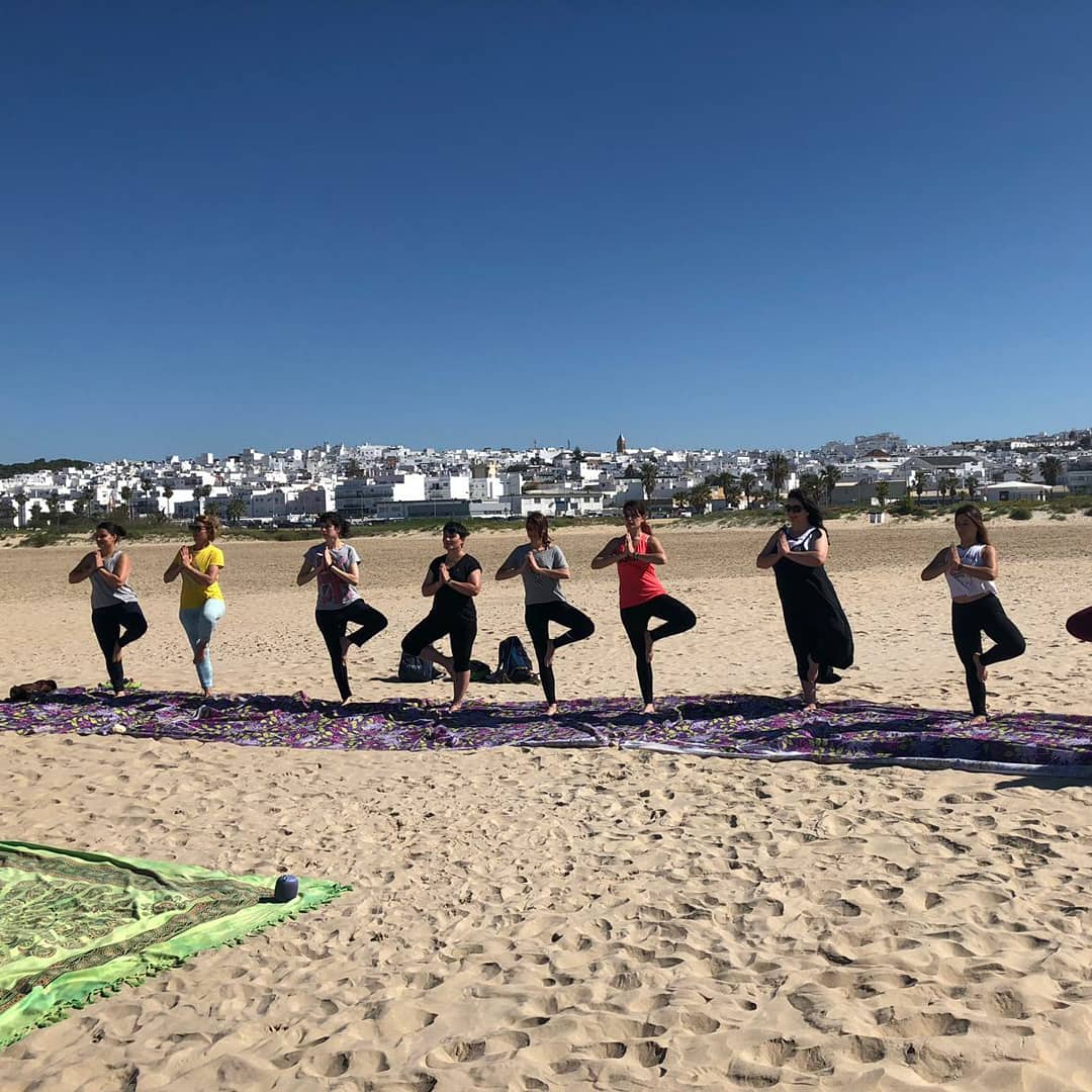 bea_90_'s tweet photo. Finde drupalero en Conil por todo lo alto gracias a @aspgems #drupalcamp #drupalfamily #hemosvenidoahablardemilibro #gentemuytop https://t.co/QmP7tixEIZ