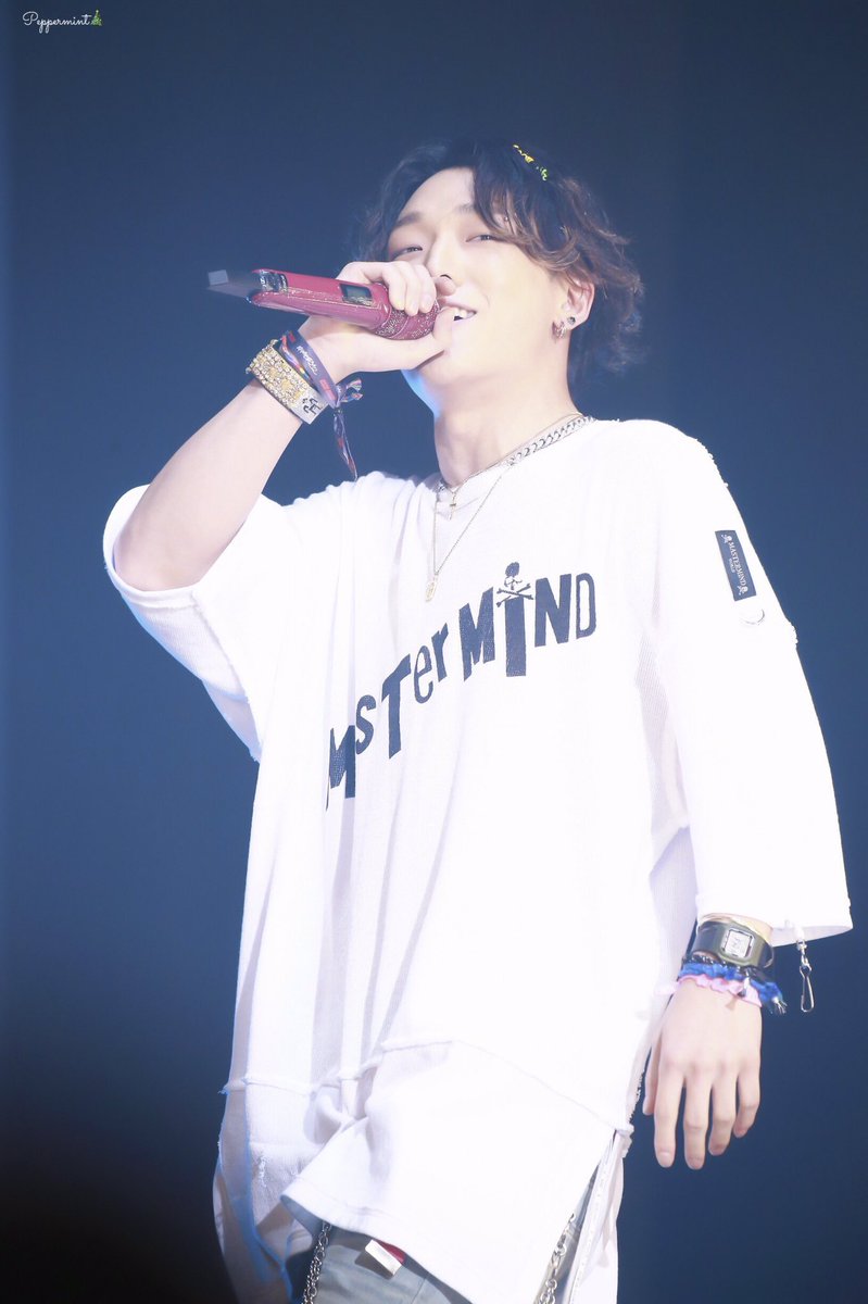 YugNexxx's tweet photo. บ๊อบบี้สร้างโลกไว้สองใบเสมอ.. #BOBBY #바비 #iKON
#KOLORFUL #KEMiSRTY https://t.co/VyOwQhIxQs