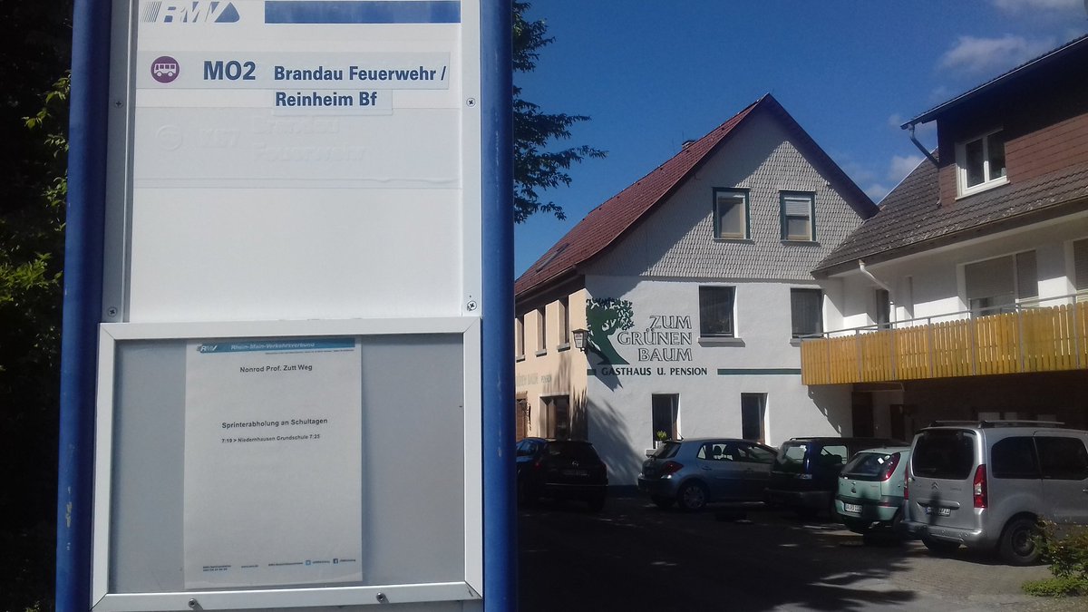 UweSchuchmann's tweet photo. Sonntagswanderung von Niedernhausen nach Nonrod.
Der dortige #LaDaDi #Dadina #ÖPNV ist deutlich optimierungsbedürftig.
Fehlt etwas wie
@garantiertmobil.
Bilder:
#Rodensteiner
Schloss #Lichtenberg mit #Niedernhausen #Odenwald
🚌haltestelle u
Gleitschirme in #Nonrod.
@odenwaldfan https://t.co/0YXNZm7nrk