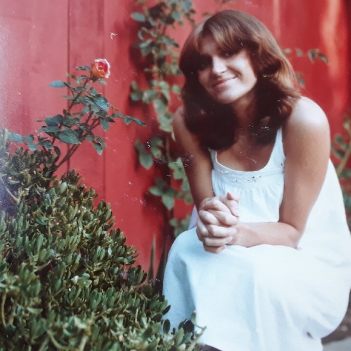 Czechmodel's tweet image. Happy Mother’s Day! 🌹 #MothersDay