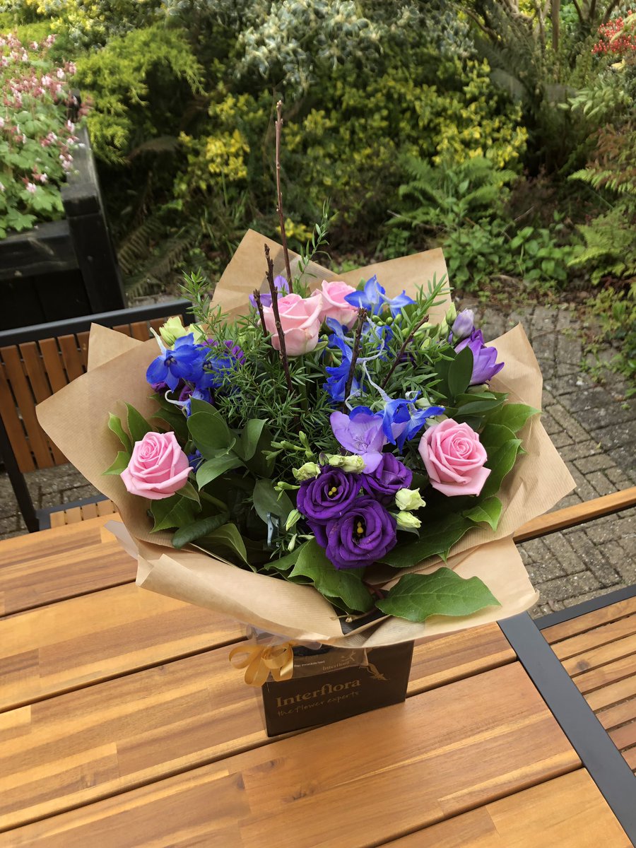 Thanks to Bryn, Colm, Alan and Bea for organising and chairing the #UNISON National Ambulance Sector Seminar this weekend- hope the flowers survived the train journey Bea