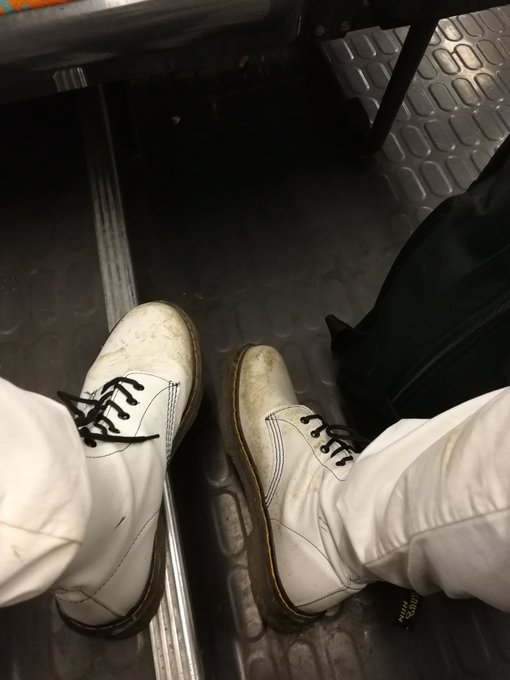 La campagne, tu aimes ? Je trouve que &ccedil;a te donne une belle langue.  You like the country? I think it<a href="/tag/footfetish"class="tags"><span>#footfetish</span></a><a href="/tag/feet"class="tags"><span>#feet</span></a><a href="/tag/boots"class="tags"><span>#boots</span></a><a href="/tag/slave"class="tags"><span>#slave</span></a><a href="/tag/findom"class="tags"><span>#findom</span></a><a href="/tag/paypig"class="tags"><span>#paypig</span></a>