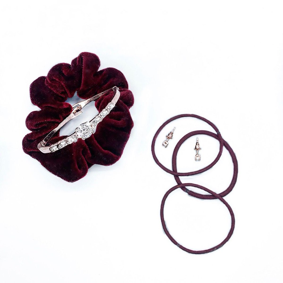 jouellerie's tweet photo. The Nicoletter Set in Rose Gold, this beautifully designed set is available now! https://t.co/xQMDzZWQvY