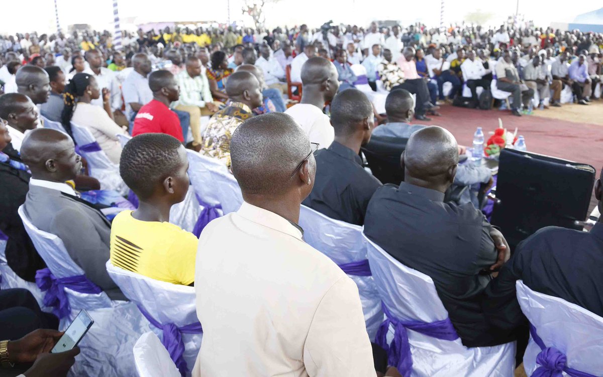 WilliamsRuto's tweet photo. Let's work together, demonstrate leadership, unity of purpose and give prominence to service delivery for the benefit of the people. https://t.co/1S6ejmxXyz