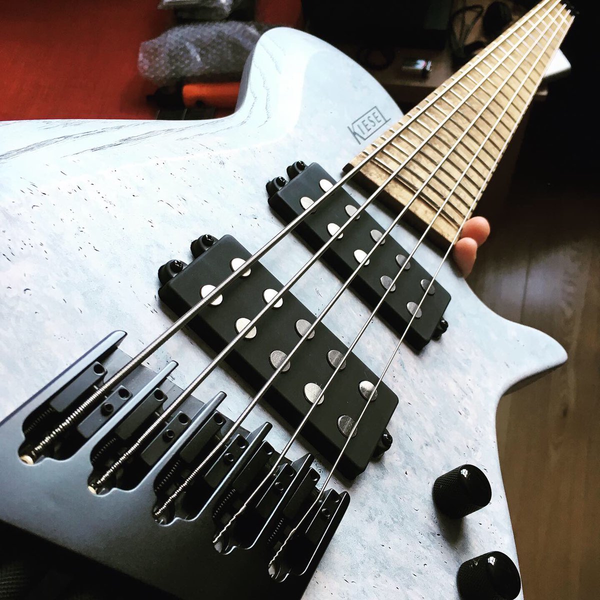 MosTesseracT's tweet image. A few more closeups of this nice new thing! #kiesel #zeus #multiscale #bass #tesseract