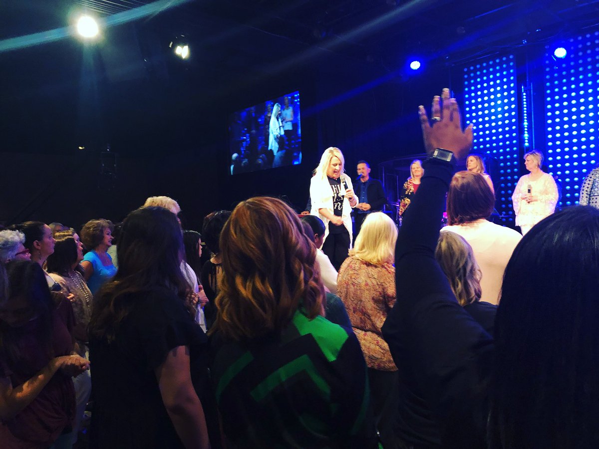 KevinMcGlamery's tweet photo. Altars packed and house full on Motherโs Day! @amy_mcglamery preached with power and anointing! #thisisme #5saved #jesusissogood https://t.co/ePlCpdEcRD