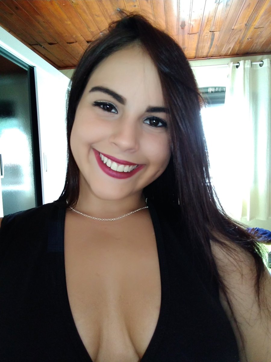 Leticiacrf12's tweet photo. Hoje pode ❤️ https://t.co/Y15edh0Fbo