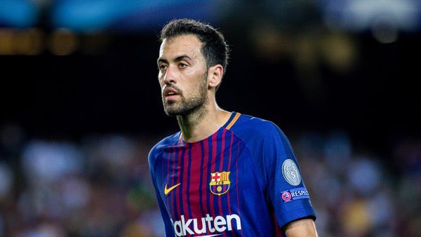 IvanRakiticFR's tweet photo. Il faut rendre à Cesar ce qui est a Sergio : Busquets a été un grand joueur du Barca. ⭐️
Mais vous le savez on peut pas restait dans se club si on est pas bon. C'est le cas de notre ami qui ne met plus un pied devant l'autre depuis 6 printemps maintenant. 😔
#MerciSergio 🔵🔴 https://t.co/yi6cS9yFAv