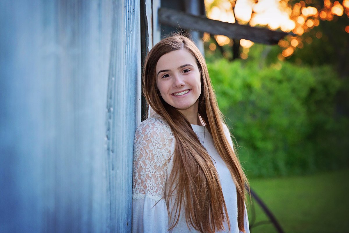 karamahoneyy's tweet photo. 19 days couldn’t come any sooner🎓 https://t.co/JtRhxkZDHV
