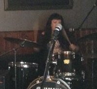 HotSaucePony's tweet image. FFS #drummerproblems even an unused microphone gets better screen time than me