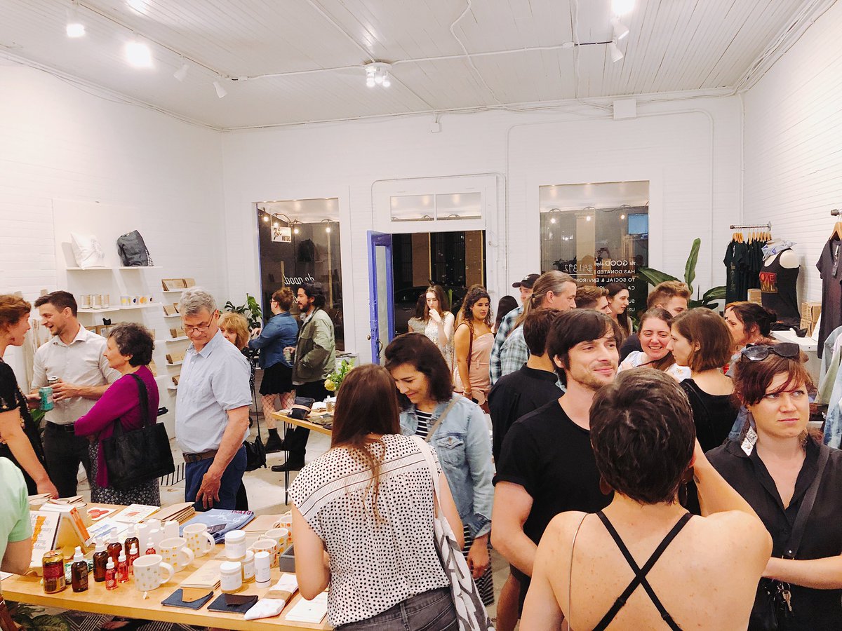 _thegoodshop_'s tweet photo. 💙 so full! Biggest thanks to all that came out last night, it was so much fun!! ✨🎉✨ We’re so thrilled to be a part of the LGD 😊🌴Happy Mother’s Day to all the Moms of all stripes 💕 &amp; hope that you didn’t experience flooding last night 🤞🍀🤞 https://t.co/C9wZQo4h8z