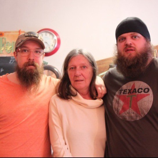 ActionClose's tweet image. Happy day to my Momma. Call your Mom and tell her nice things! #happymothersday #youmadethis bit.ly/30fGJyL