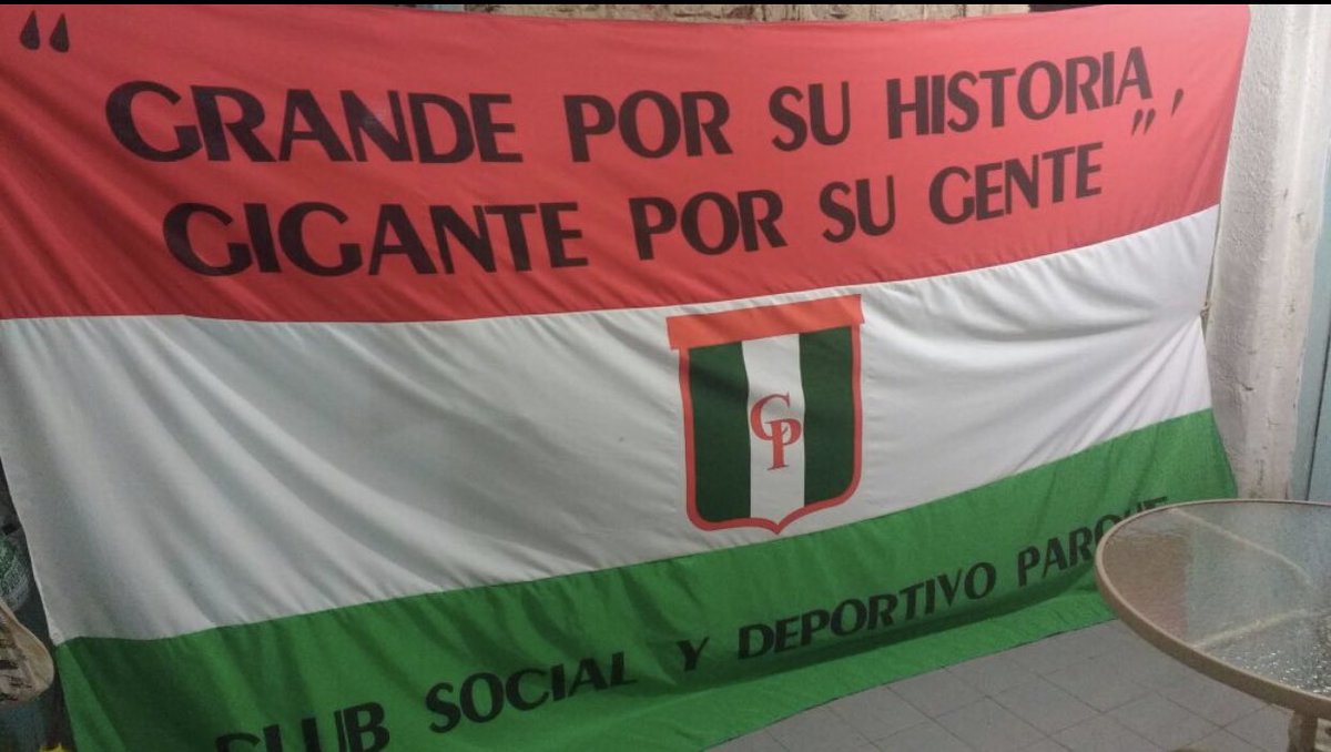 Estás palabras resumen todo lo que somos. 
Agradecemos a nuestra gente, familias, jugadores, delegados, cuerpo técnico por el ejemplar comportamiento en la jornada vivida vs @pacificofutsal 
Orgullosos de nuestra gente.
Gracias a todos !!!🇭🇺❤️
#somosparque #cunadecracks