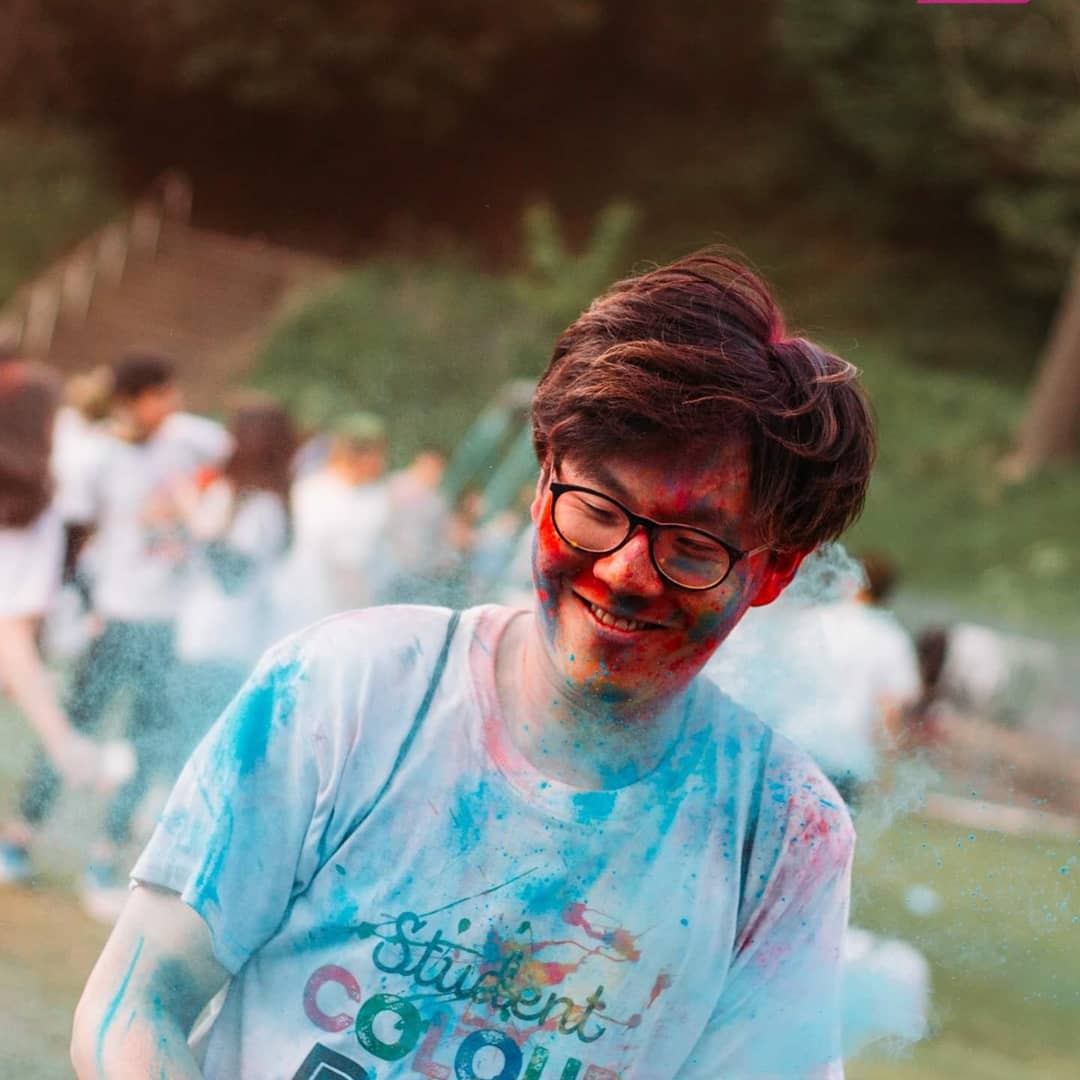 ColourShef's tweet photo. More photos from last Saturdays Sheffield Student Colour Run 🌈❤️💜🧡💛💙💚

More coming soon to this page. You can find the full album on our Facebook page 🌞🎉🙂

#studentcolour #run #Sheffield #uniofsheffield #sheffieldhallam https://t.co/wfZQlRaEpT