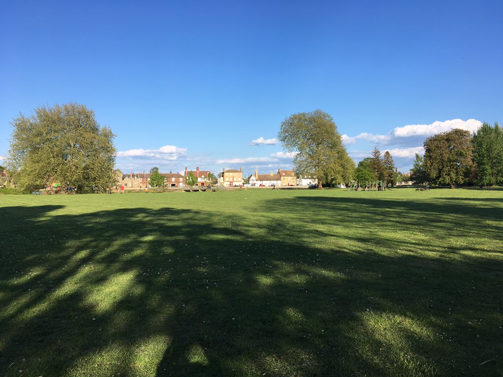 SamanthaJBridge's tweet photo. It’s the dreaded SATS tomorrow so we’re letting off some steam at the park. Can’t beat fresh air and sunshine ☀️ 😊 https://t.co/Cv8zpGMQsu @PwC_UK #GLtT https://t.co/czWUQyOycE
