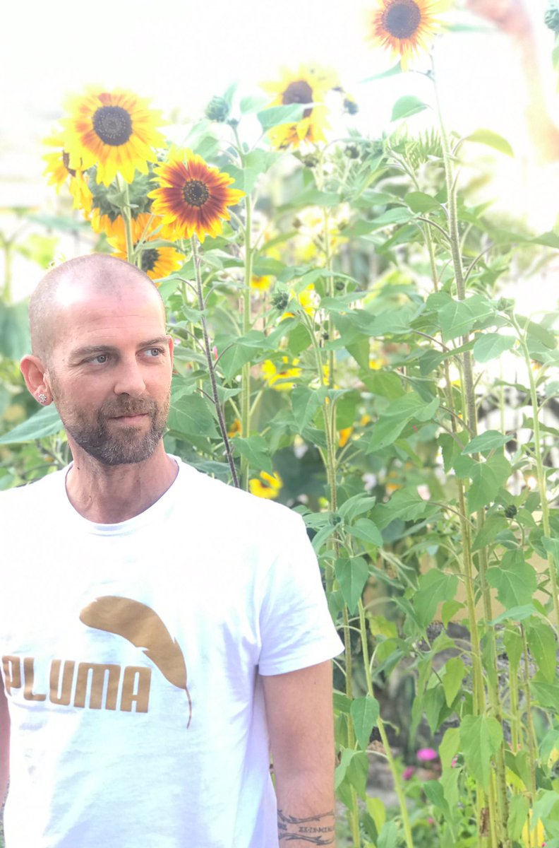 Por encima del resultado final, hemos creado algo de lo que estamos orgullosos. Con nuestro propio estilo, alejado del insulto y la ofensa y apostando por el trabajo en equipo como único camino para el éxito de nuestro pueblo. 
#RIOJAPLURAL #EleccionesMunicipales 🌻