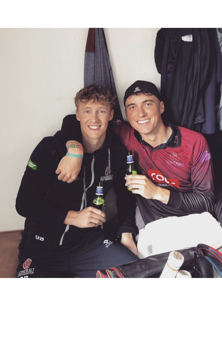 Lords final 🙌🏻 With <a href="/TomBanton18/">爷.</a> and his mate. Boys were very good today🔥 🔥<a href="/SomersetCCC/">Somerset Cricket</a>