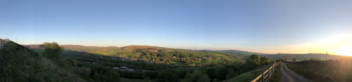 MAW_H's tweet photo. Evening, #SettValley 120519 https://t.co/9hUnn2IGLV