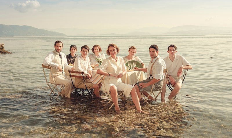 What can we say, the past 4 years have been so utterly amazing, it’s heartbreaking to think this is it, THANK YOU to everyone who has tuned in every single week! Your love has a huge impact on the show! Also thank you to <a href="/ITV/">ITV</a>! #TheDurrells we love you!🌞❤️