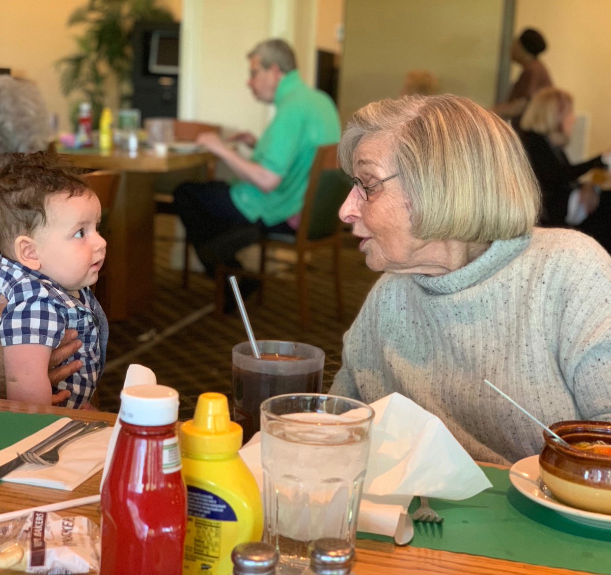 A photo showing Senator Schumer's mother Selma and his grandson Noah.