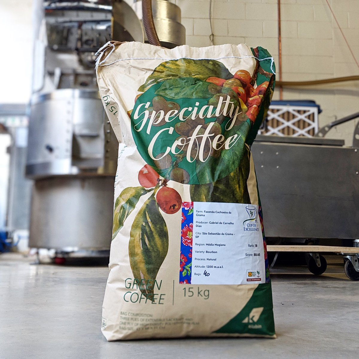 propellercoffee's tweet photo. NEW COFFEE ALERT!

Brazil Cachoeira de Grama
--- Cup of Excellence winning lot! ---

Huge congratulations to our friend Gabriel Carvalho Diaz and to the entire Carvalho Diaz family on this amazing win and for this amazing coffee! https://t.co/fzTl99sr6k
