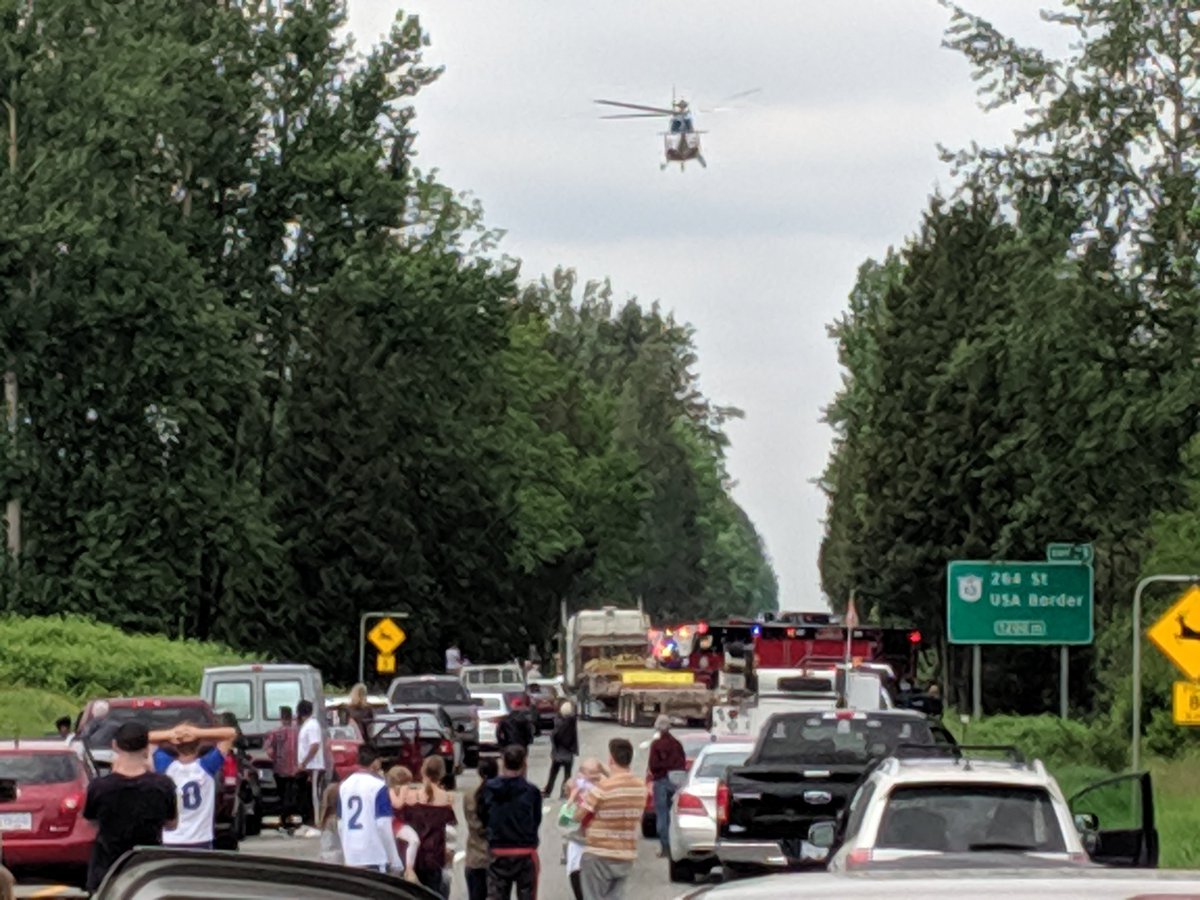 MattTarris's tweet photo. @NEWS1130Traffic Second air ambulance starting to return. https://t.co/JXQpTX3FMU