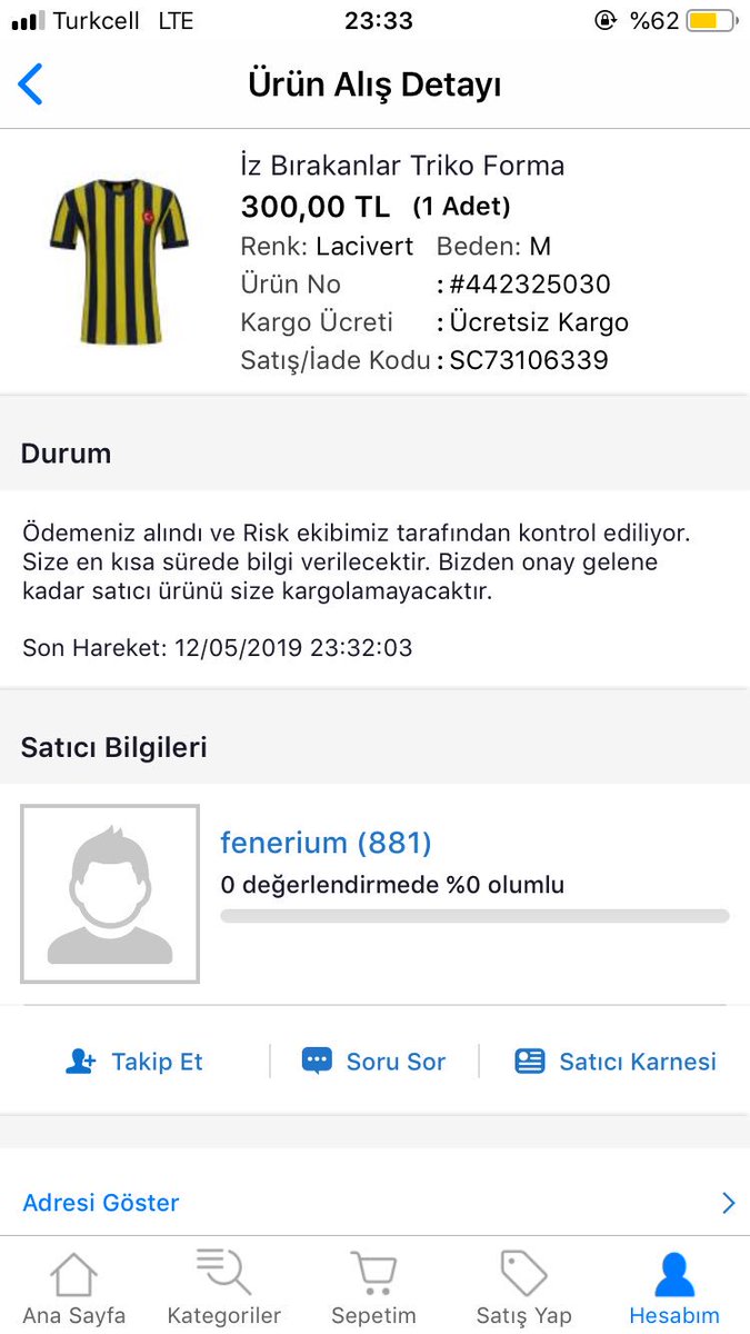 Bu formayı kendime almıştım ama bu formadan 1 tane daha alacak kadar param olduğu için bu formayı siteden birine hediye etmek istiyorum. Bu fotoğrafı beğenip RT atan bir kardeşime bu forma hediye :) #WinWin