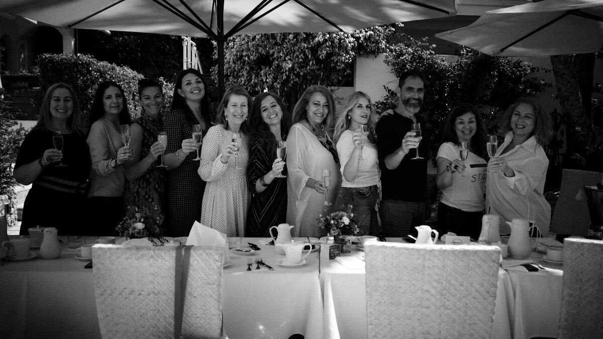 AlmeriaConecta's tweet photo. #AlmeriaConecta se reunió este fin de semana en un encuentro inolvidable que nos preparó nuestra compi  @TanaFerre en el maravilloso  @MikasaSuitesSpa 
Seguiremos info-conectando 😉 🥂🥂🥂 https://t.co/IvV8aORGbz