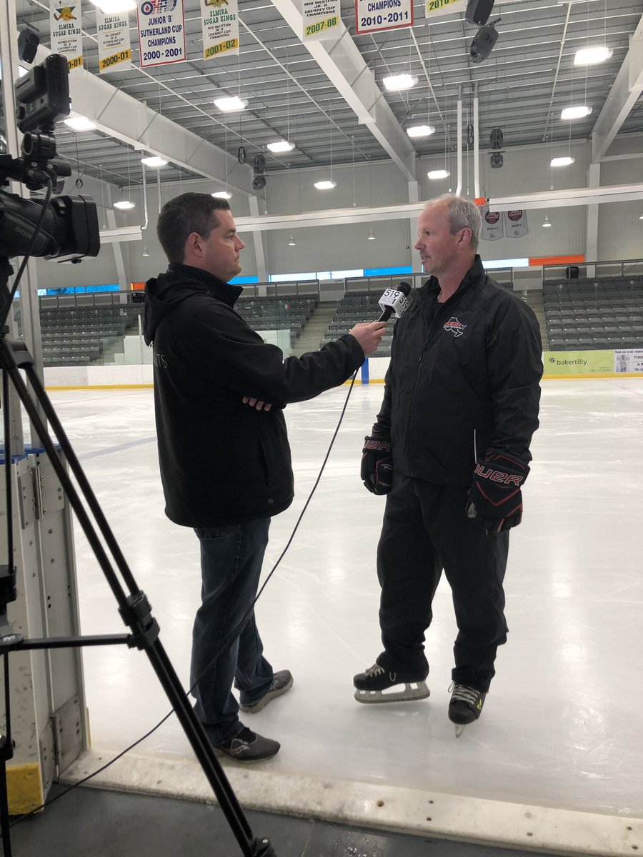 tweltz1's tweet photo. What a great weekend at the rink with my fellow media crew! @519sportsonline @BroBehindTheMic #SledgeHockey #sledgehockeycanada #CanSledge19 #parasport https://t.co/p3ESYgQcSH
