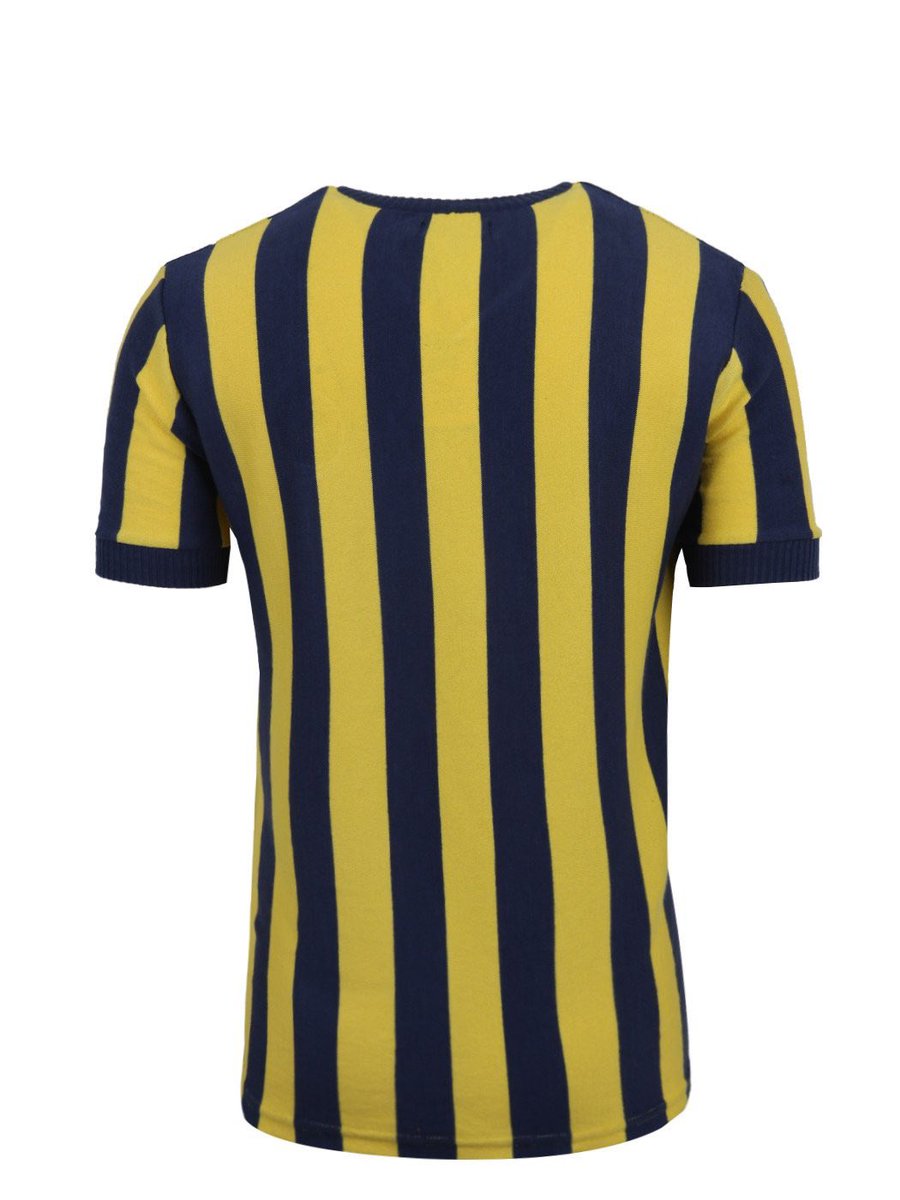 Bu tweeti retweet yapan ve favlayan 10 takipçimize “Özel Forma” hediye ediyoruz! 

#WinWin #FenerOl #10000RT 👇