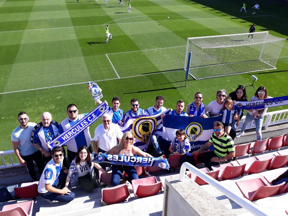 cfhercules's tweet photo. Como cada jornada, como en cada campo, hoy también hemos notado vuestro aliento
Gracias!! A cargar fuerzas para el Play Off!!
#MachoHércules https://t.co/awYAEyac23