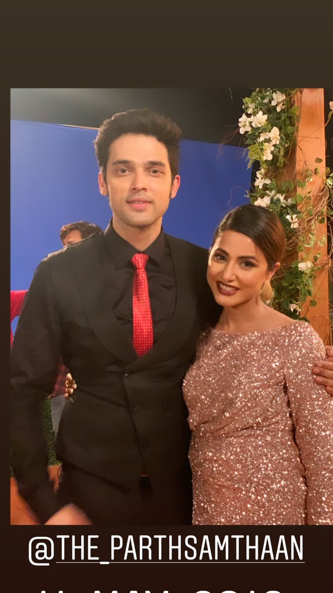 This would be our most favorite pic of PARTH SAMTHAAN and HINA KHAN 😇😍 They be like ' Let's show them what's classy yet sexy couple looks like ' 🔥🔥😎 @LaghateParth @eyehinakhan #ParthSamthaan #HinaKhan #KasautiiZindagiiKay #AnuragBasu #Komolika #AnuLika