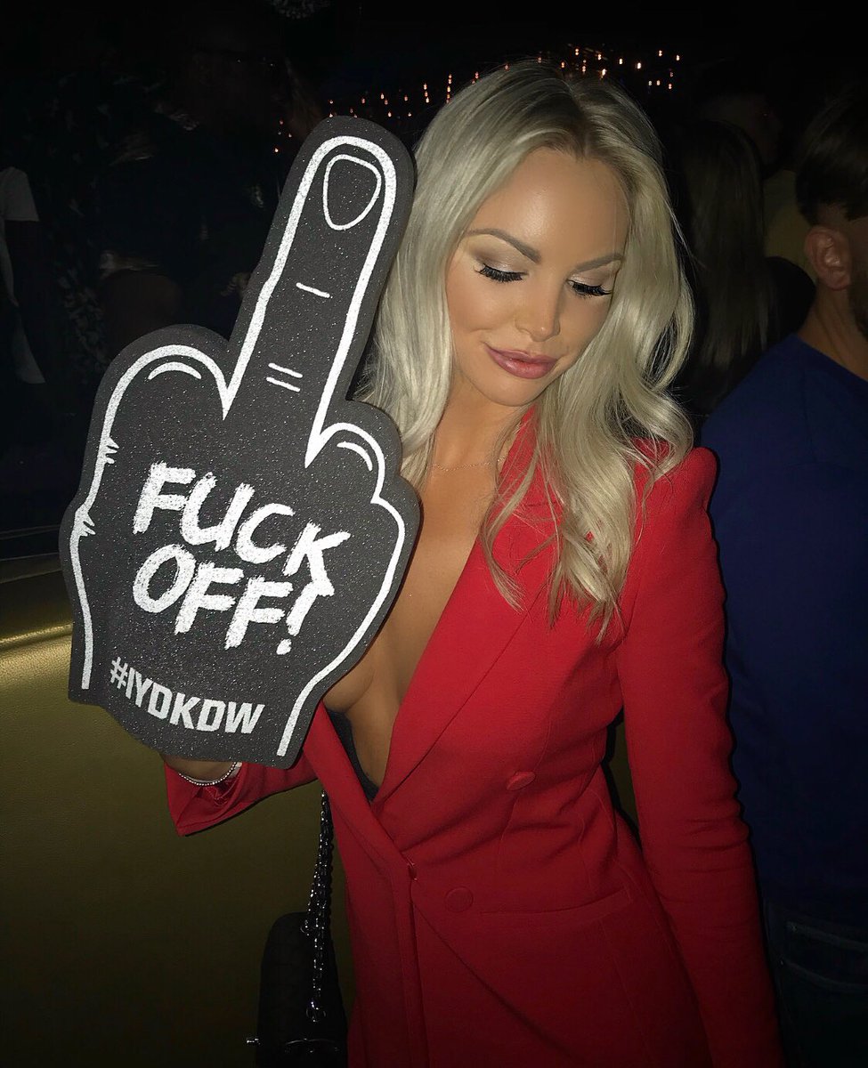 GrahamRachelle's tweet image. Lady in red! 
A message to the haters 😜