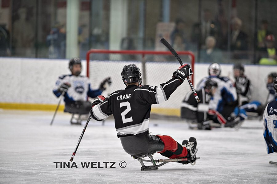 tweltz1's tweet photo. Determination, focus and drive is what Ontario had today! Amazing just today team you keep reaching for that top spot on the podium @KatieMitch_ATPT @SledgeNationals @StoTeam #CanSledge19 #SledgeHockey #sledgehockeycanada #parasport https://t.co/og9XwwwgWX