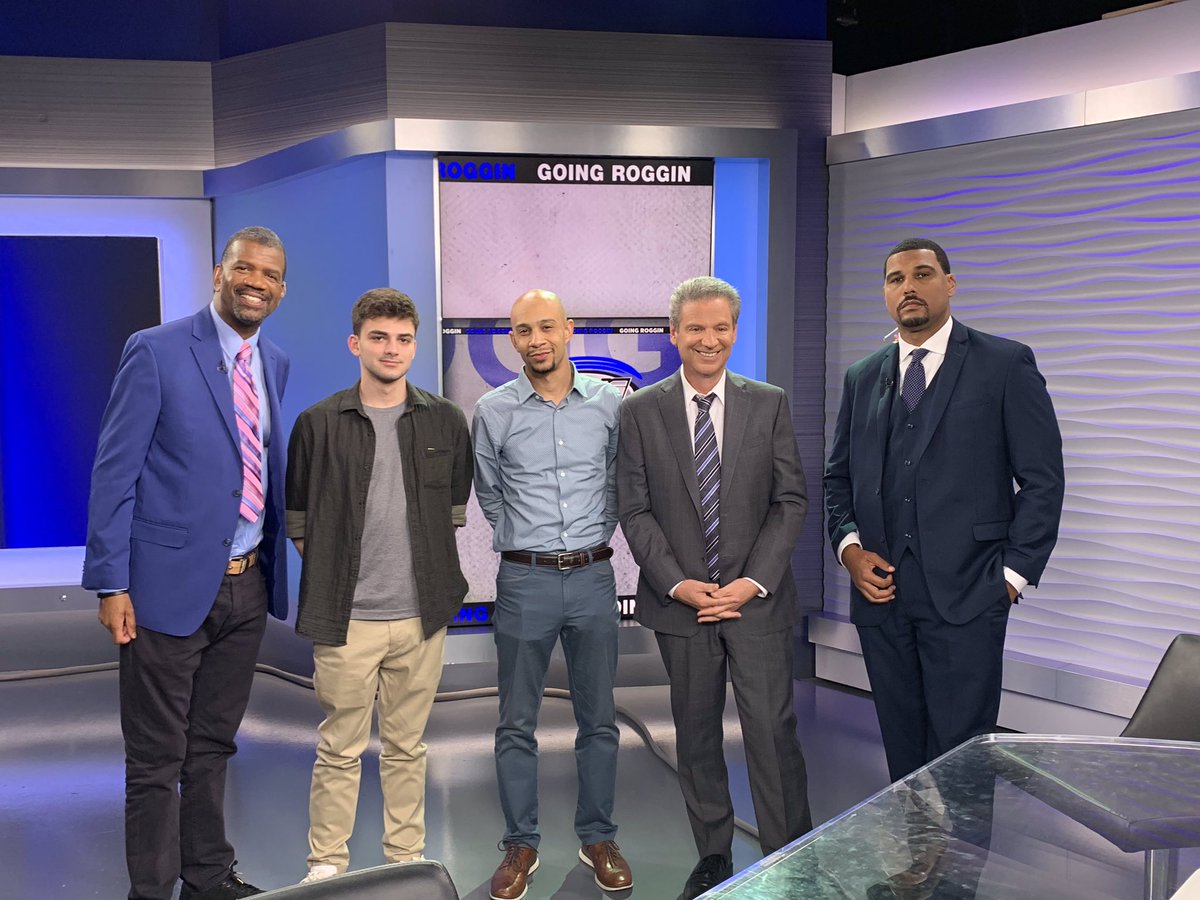 TatesTakeHoops's tweet photo. thanx to @robparkerfs1 @frednbcla @nickhamiltonla & the entire @nbc staff for their hospitality & opp to bring out my smile in my element and make memories. #reporterlife #turningdreamsintoreality #dreamchasers #aim2win #tatestakeover #bucketlist #ownthestage π€π΄πππ¨π½βπΌπ₯πΊπ https://t.co/xTCqVcdVm5