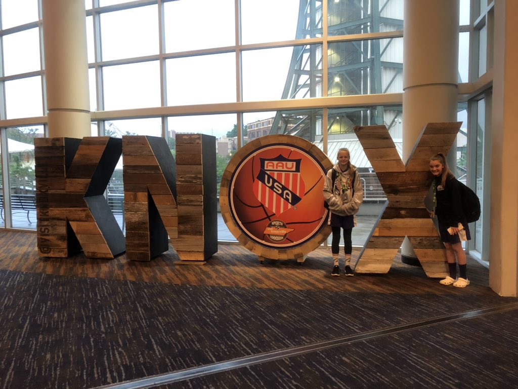 Ky Gibson (@kygibson5) on Twitter photo Thankful for <a href="/seaaugirlsbb/">Southeastern AAU Girls Basketball</a> <a href="/AAU_Basketball/">AAU Basketball</a>, #SevierSelect, my team and the opportunity to play this weekend.
Blessed to have made it to the #elite8 💜🏀
Broken finger and all it’s still been a great weekend.
#classof2025 Thankful for <a href="/seaaugirlsbb/">Southeastern AAU Girls Basketball</a> <a href="/AAU_Basketball/">AAU Basketball</a>, #SevierSelect, my team and the opportunity to play this weekend.
Blessed to have made it to the #elite8 💜🏀
Broken finger and all it’s still been a great weekend.
#classof2025