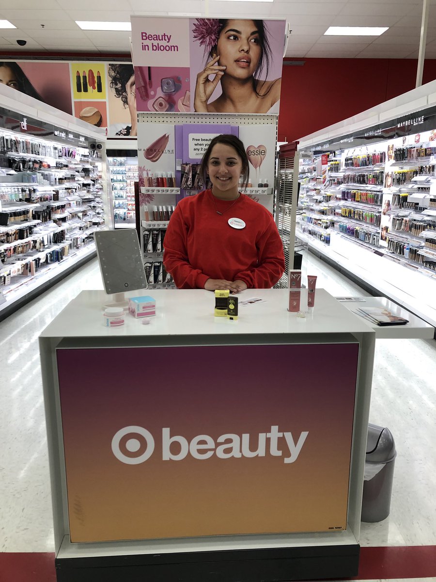 Shellcole88's tweet image. Welcome to Timberly our newest beauty consultant! She’s having a Mother’s Day beauty demo at #0906 🎯 Happy Mother’s Day!