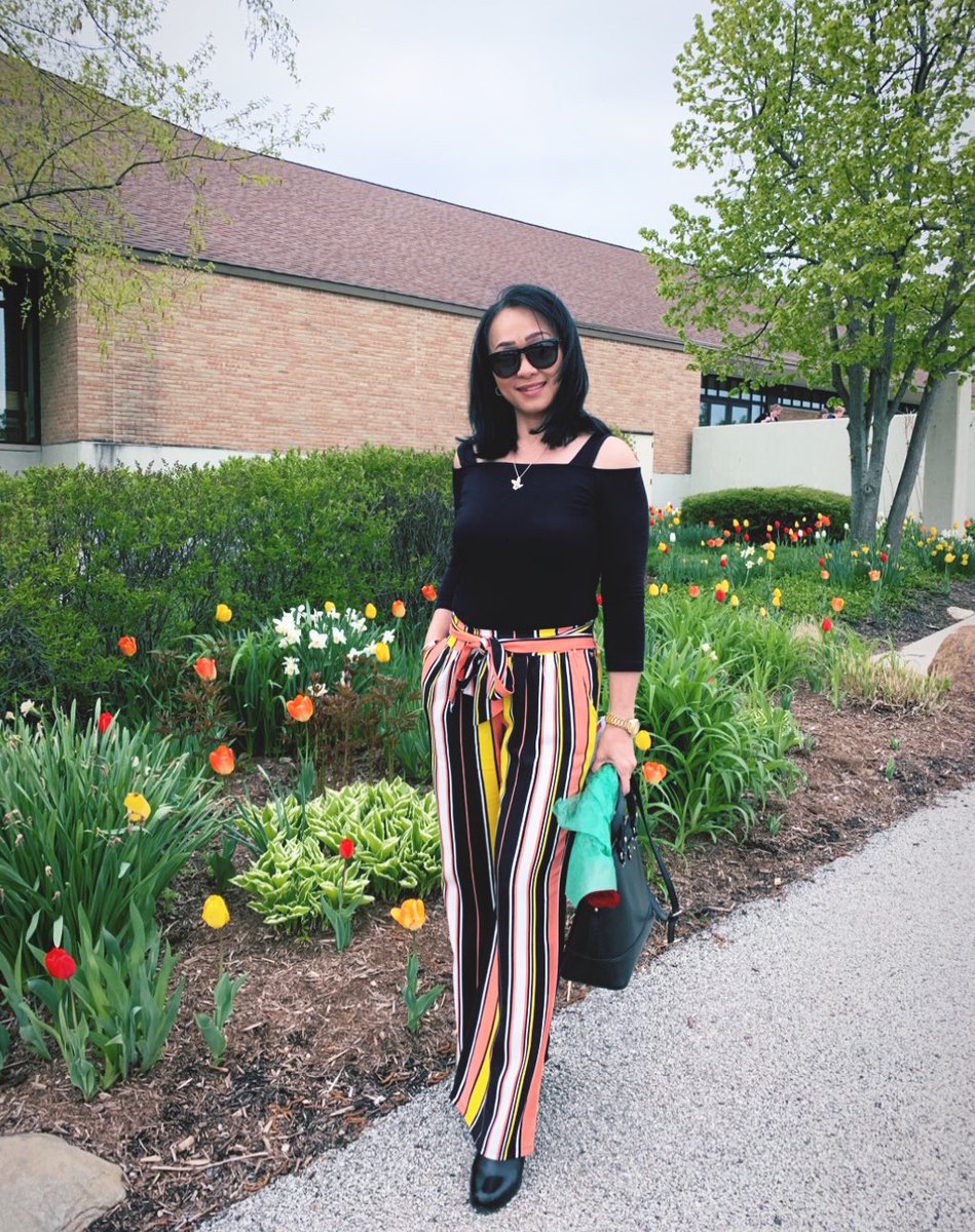 paulineee13's tweet image. Happy Mother’s Day to my beautiful momma☺️💕💐 #LightFlex #StaySlayin