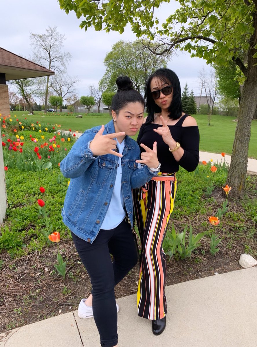 paulineee13's tweet image. Happy Mother’s Day to my beautiful momma☺️💕💐 #LightFlex #StaySlayin